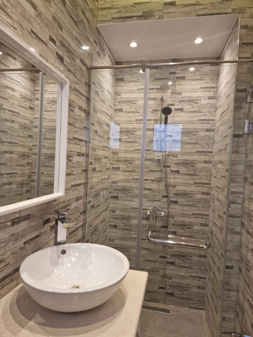 Exklusives 2-Zimmer Garten-Apartment in MAKADI HEIGHTS