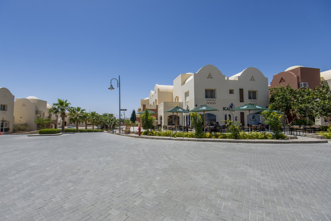 Exklusives 2-Zimmer Garten-Apartment in MAKADI HEIGHTS