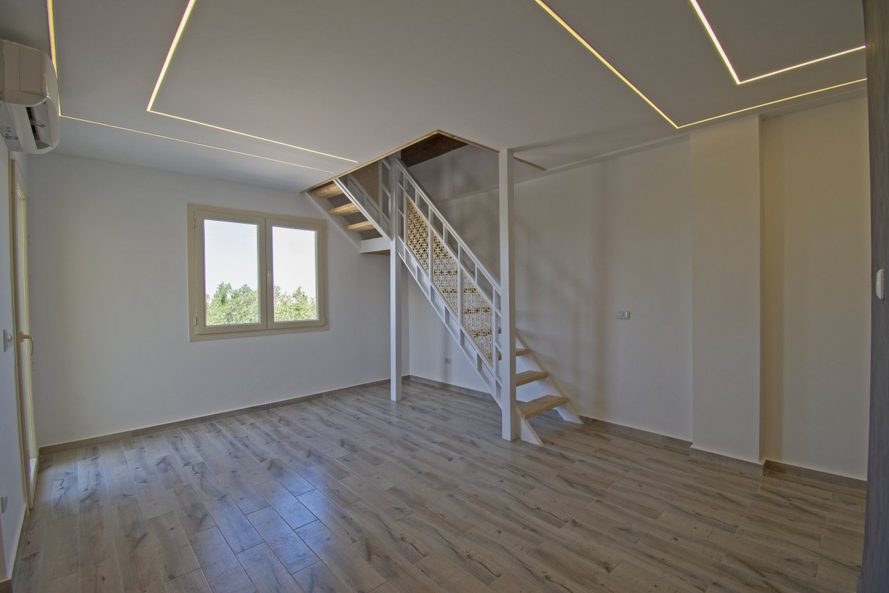 Exklusives Apartment auf 2 Etagen + Balkon in MAKADI HEIGHTS