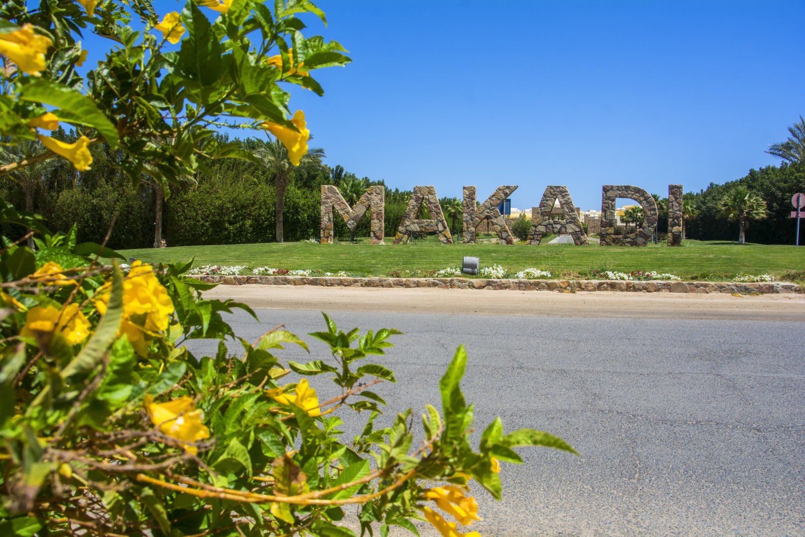 Exklusives Apartment auf 2 Etagen + Balkon in MAKADI HEIGHTS