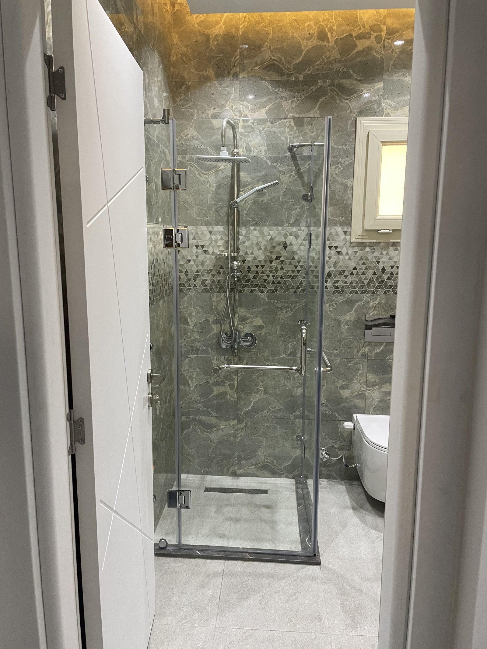 Exklusives 70 qm Garten-Apartment in MAKADI HEIGHTS