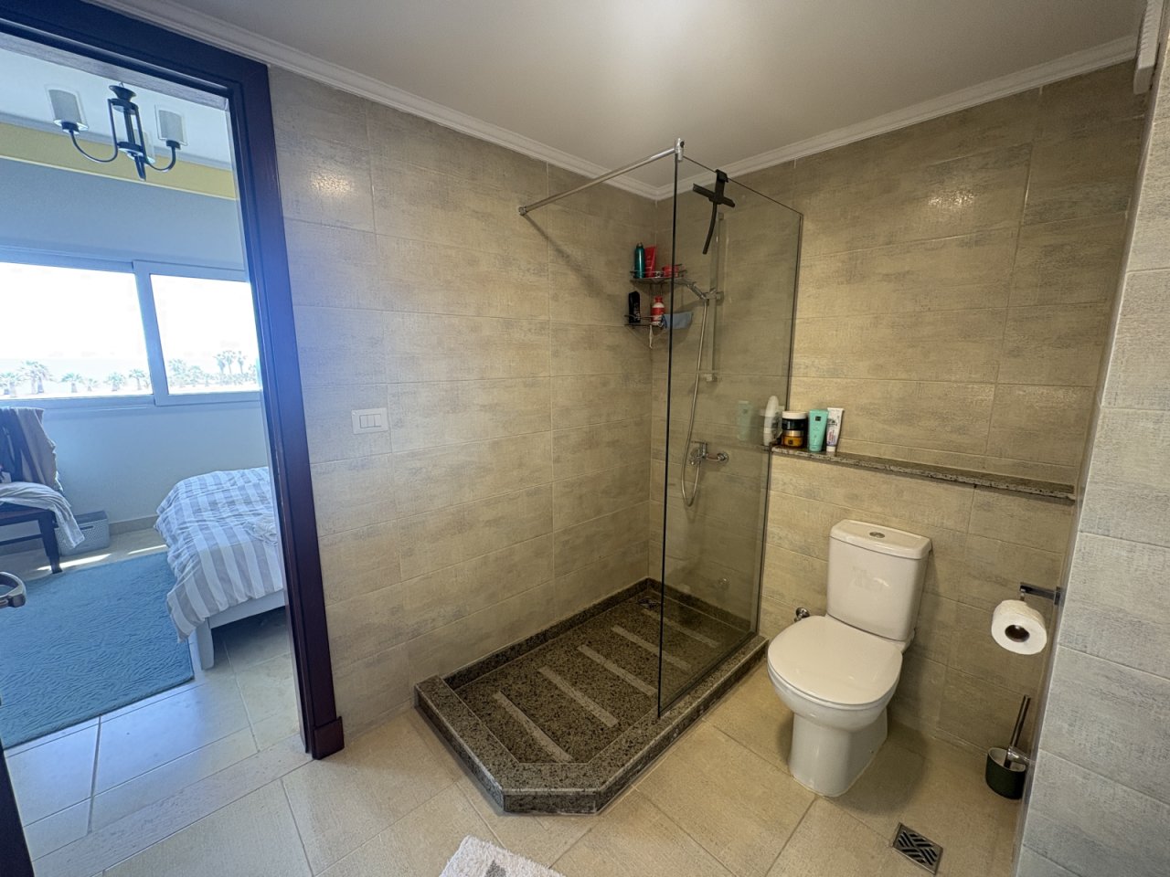 19masterbath 1